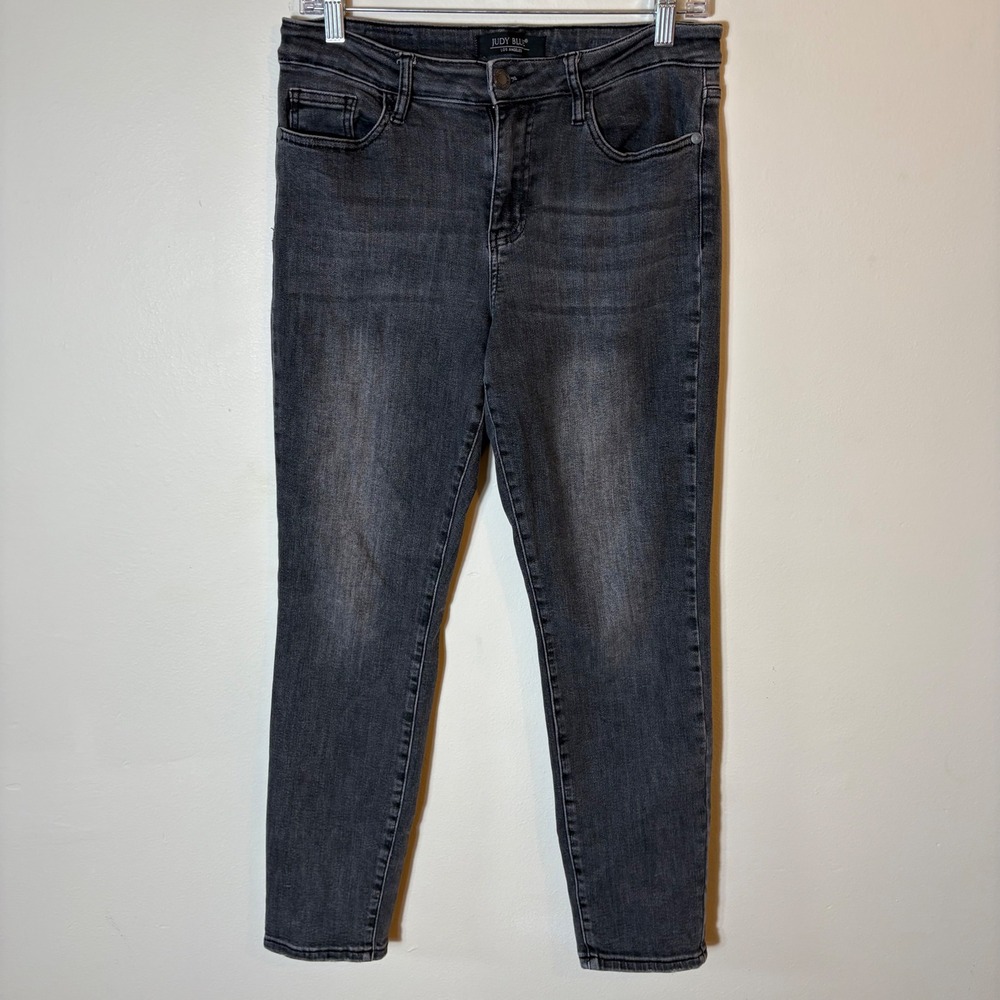 Judy Blue Boyfriend Fit Gray Wash‎ Denim Jeans Size 7/28